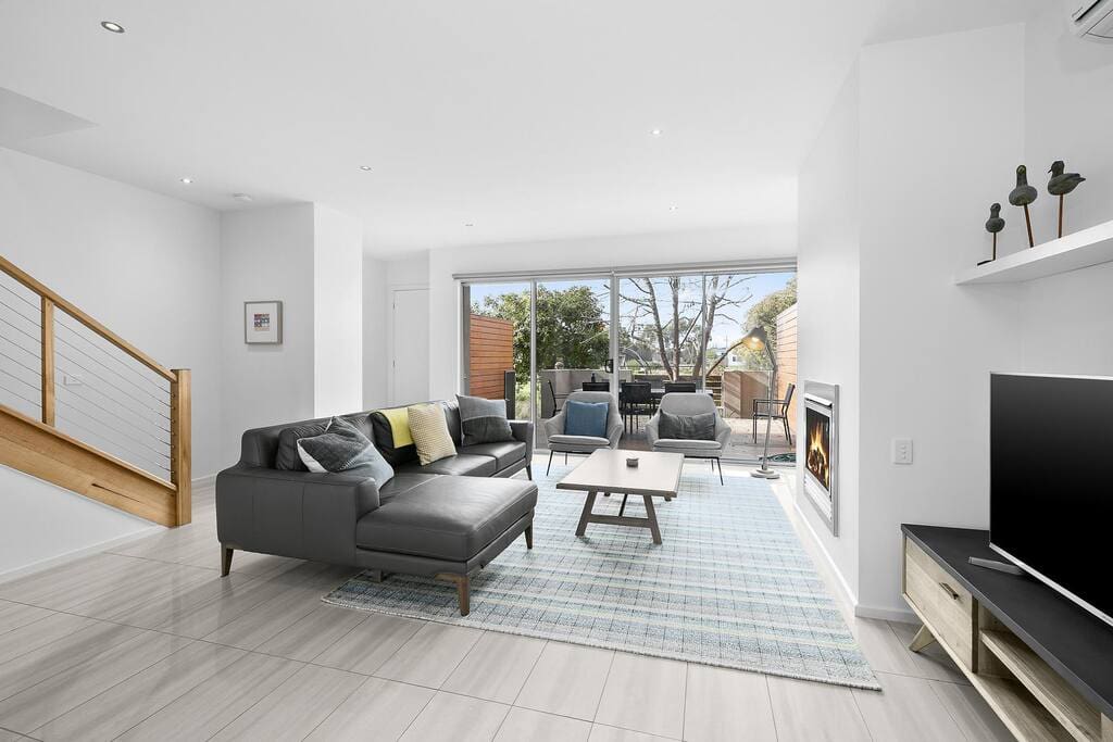 Seabank Townhouse Holiday Rental Barwon Heads Getaway Rental
